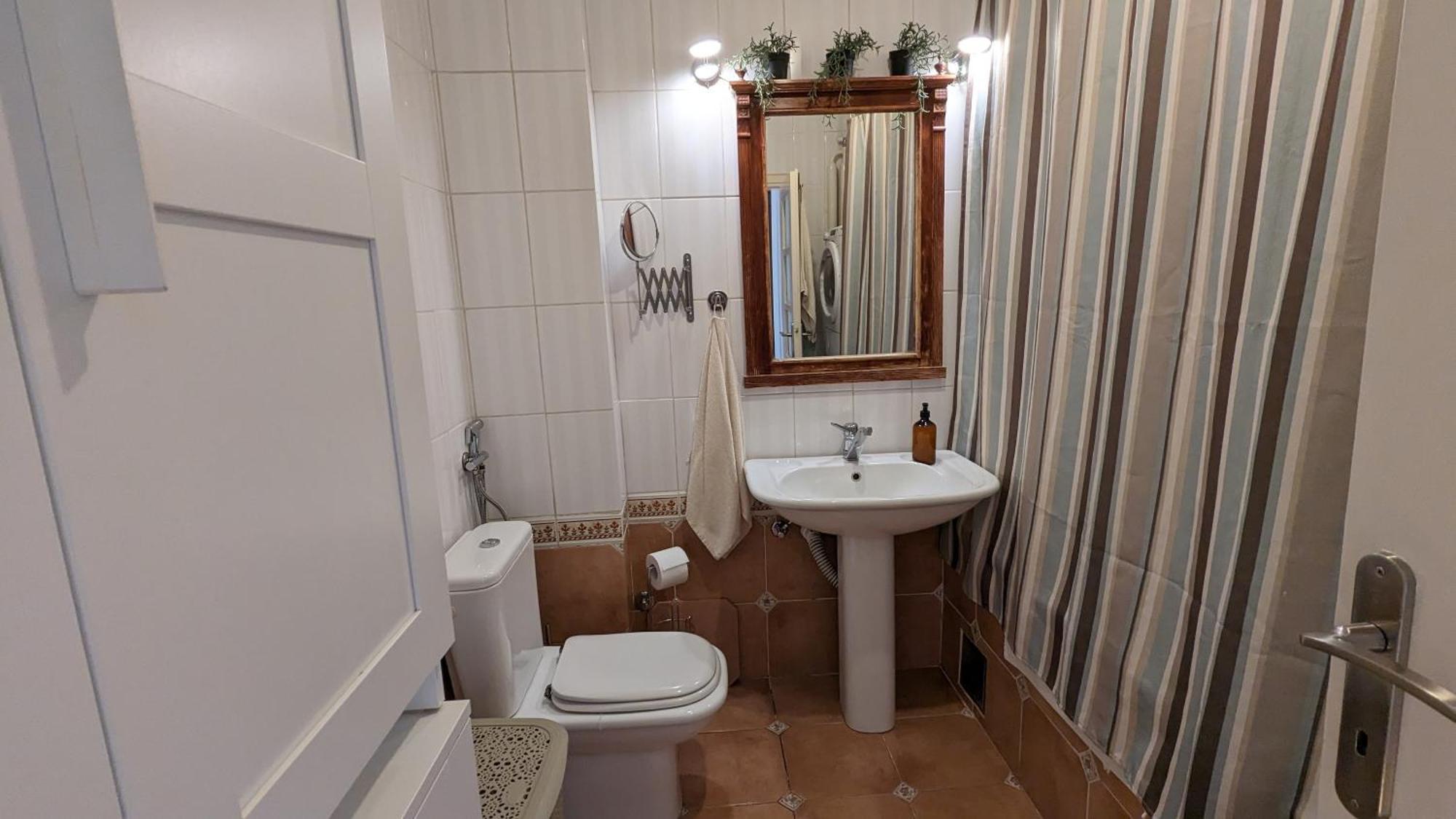 Center, Private Garage, Danube & Fortress, 3 Bdrm 2 Bath Novi Sad Eksteriør bilde